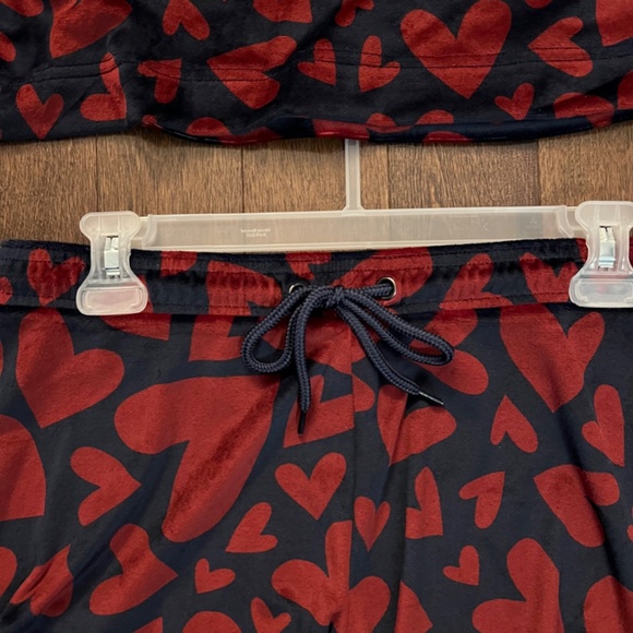 Velour heart sleep set - Picture 2 of 3